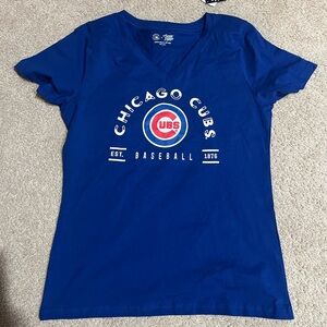 Cubs tee NWT size large